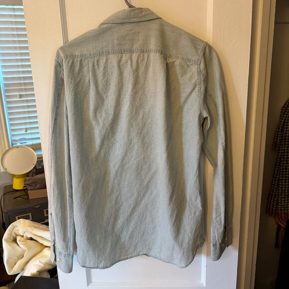 Buck Mason Men's Light Wash Denim Long Two Pocket Sleeve Shirt XS - Picture 2 of 4